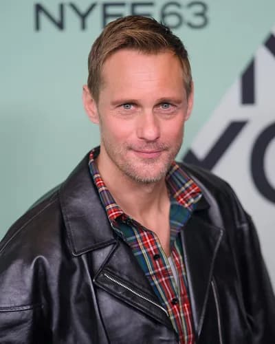 Alexander Skarsgård, a Light Summer celebrity example