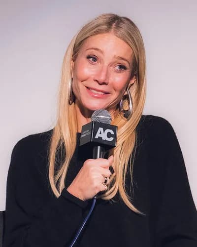 Gwyneth Paltrow, a Light Summer celebrity example