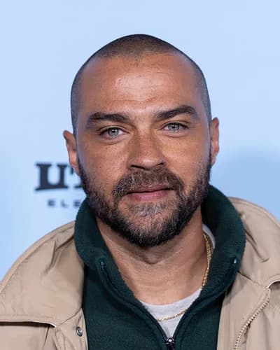Jesse Williams, a Light Summer celebrity example