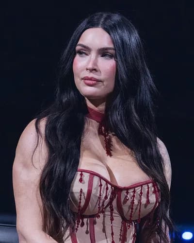 Megan Fox, a Bright Winter celebrity example